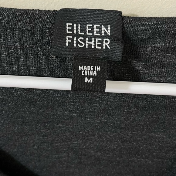Eileen Fisher Black Silk Blend V-Neck Long Sleeve Blouse Size Medium - Picture 9 of 10
